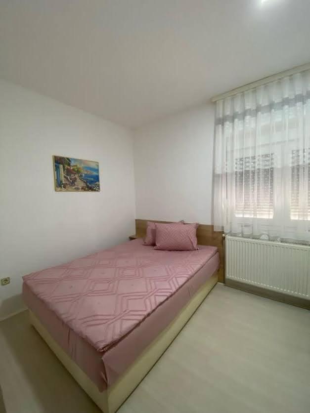 Apartament Apheartments Gewgelija Zewnętrze zdjęcie